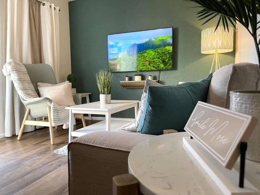 Contemporary 2-Bedroom Rental Unit Eagle Pass Eksteriør bilde